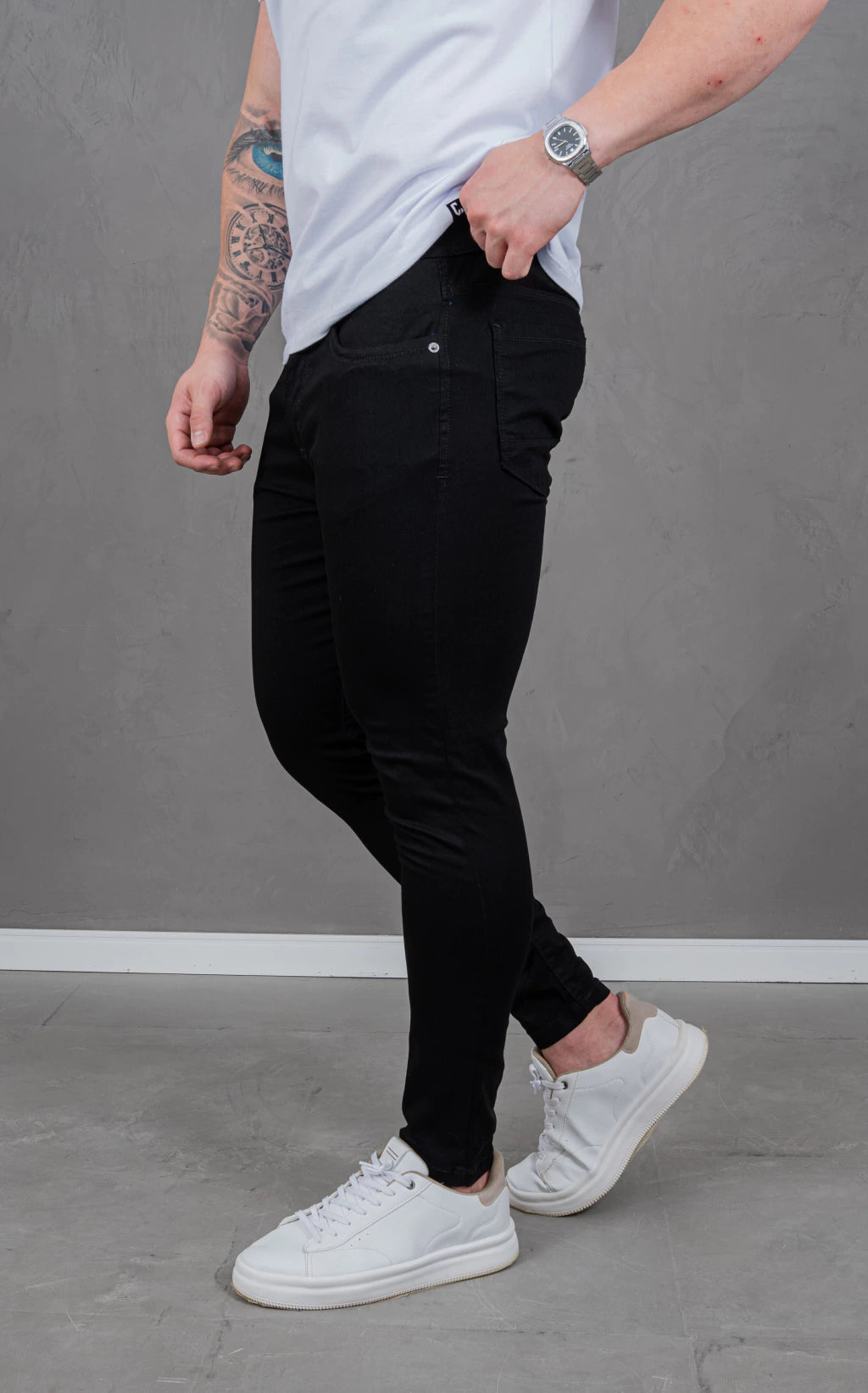 Calça Skinny Acetinado Black Forever T400®